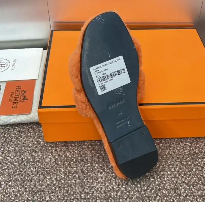 hype Hermes Slippers