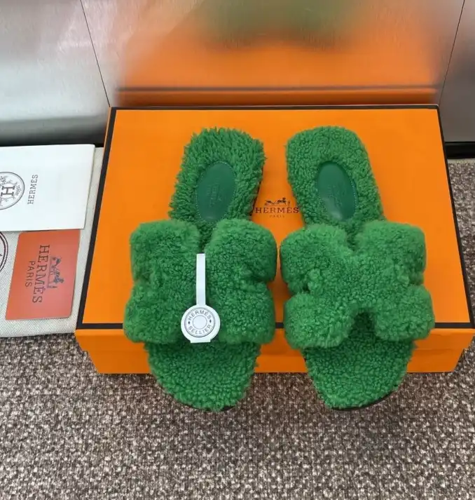 hype Hermes Slippers