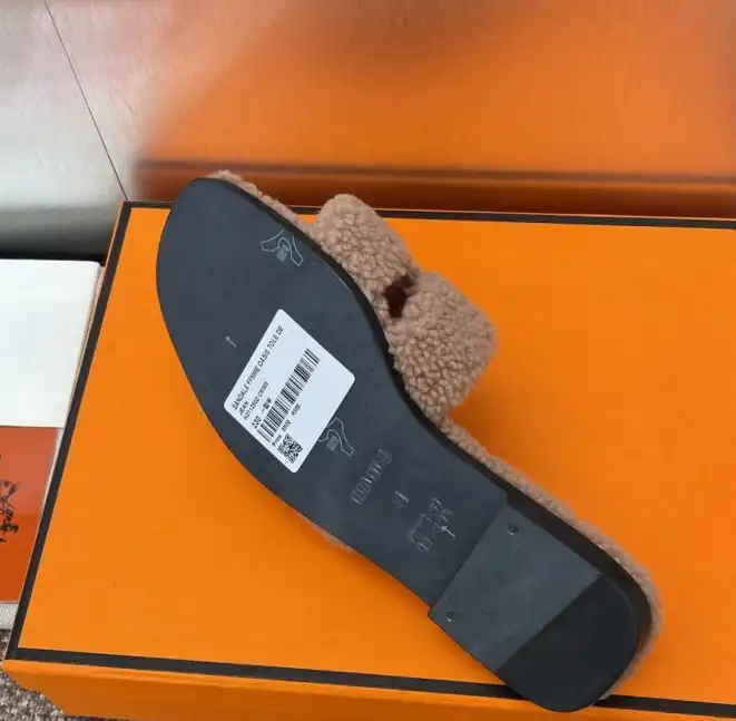 hype Hermes Slippers