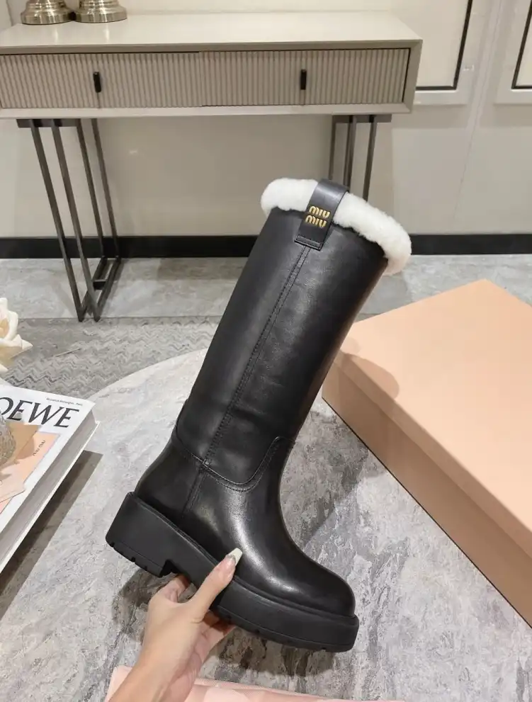 hype Miu Miu Boots