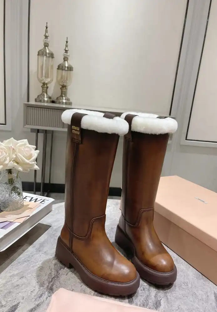 hype Miu Miu Boots