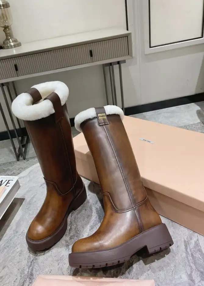 hype Miu Miu Boots