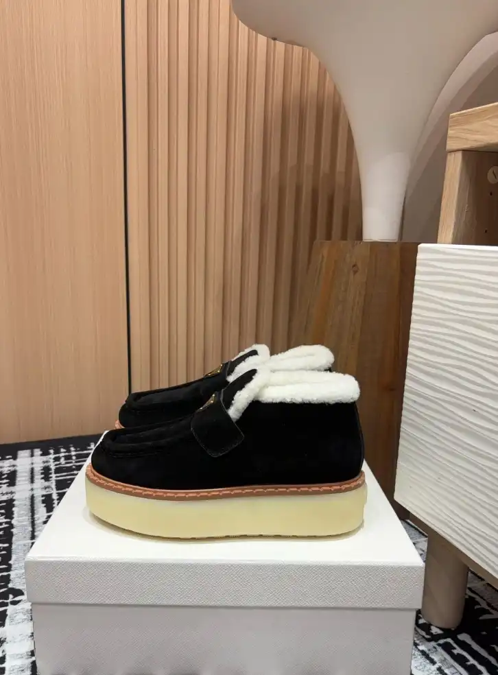 hype Prada Casual Shoes