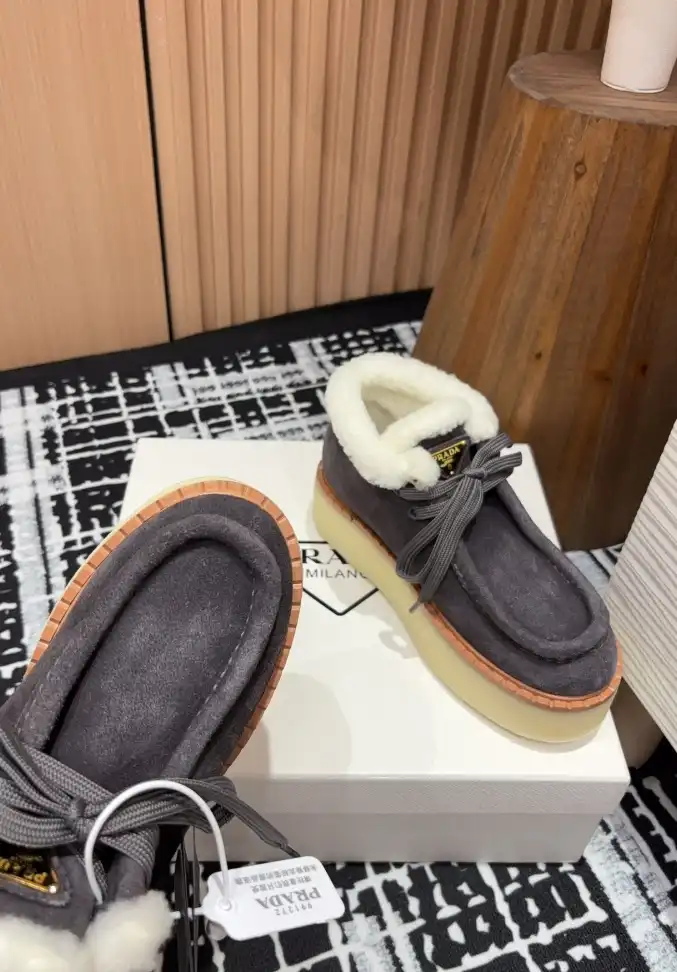 hype Prada Casual Shoes