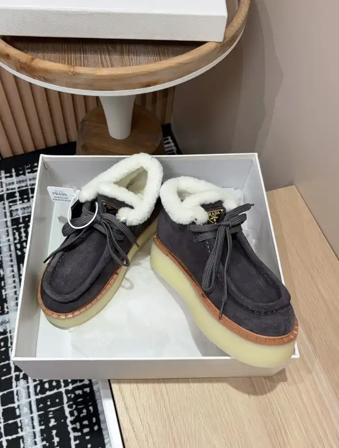 hype Prada Casual Shoes