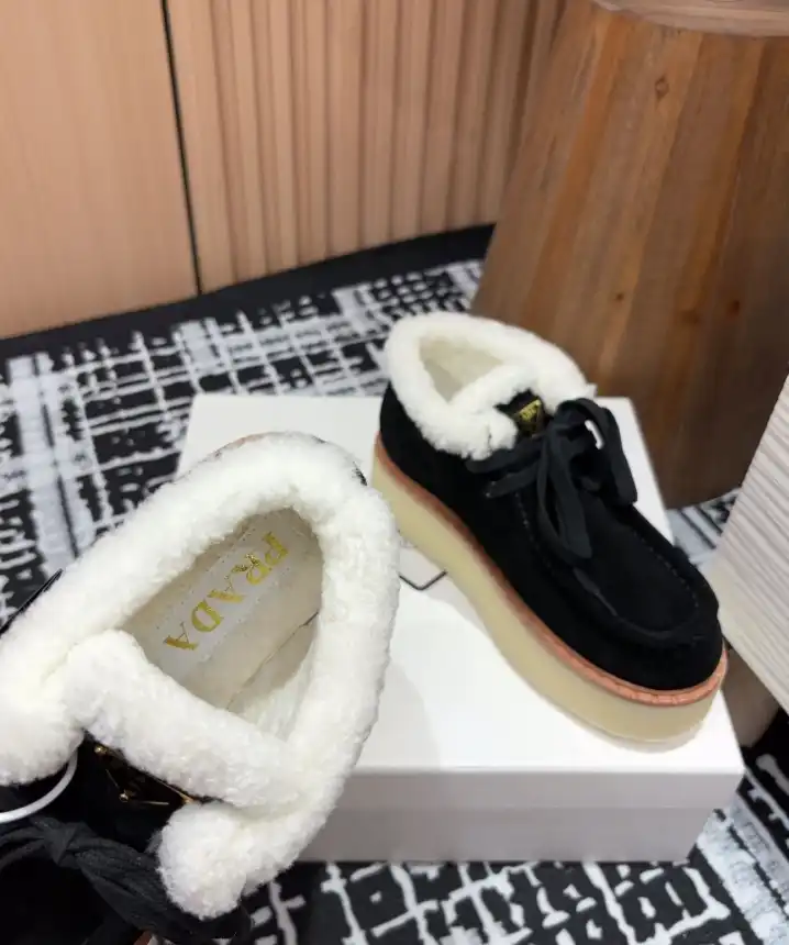 hype Prada Casual Shoes