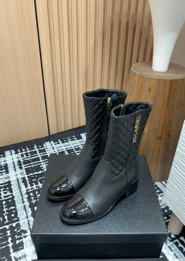 hype Chanel Boots