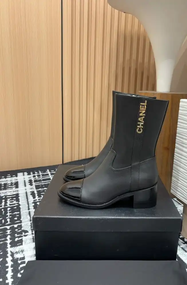 hype Chanel Boots