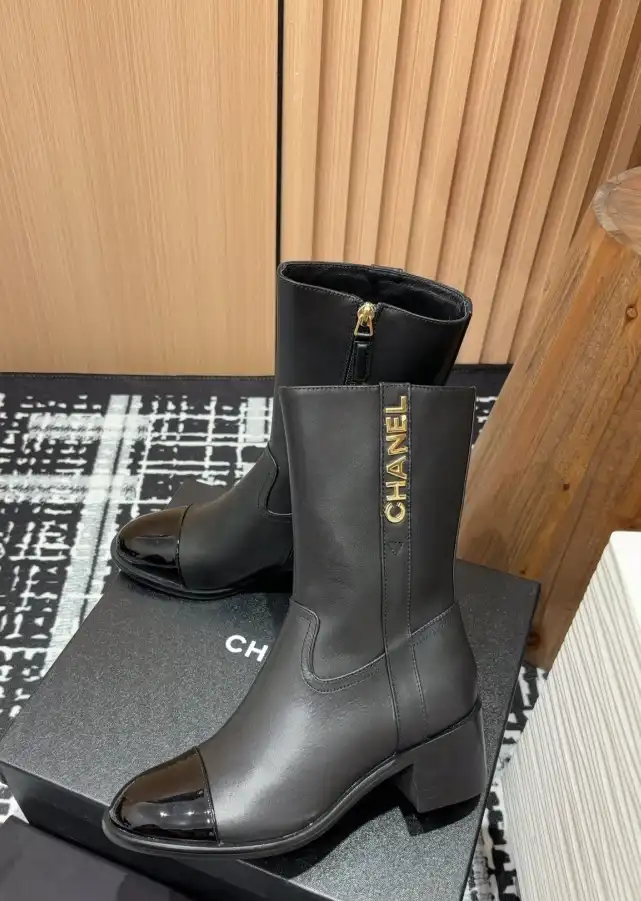 hype Chanel Boots