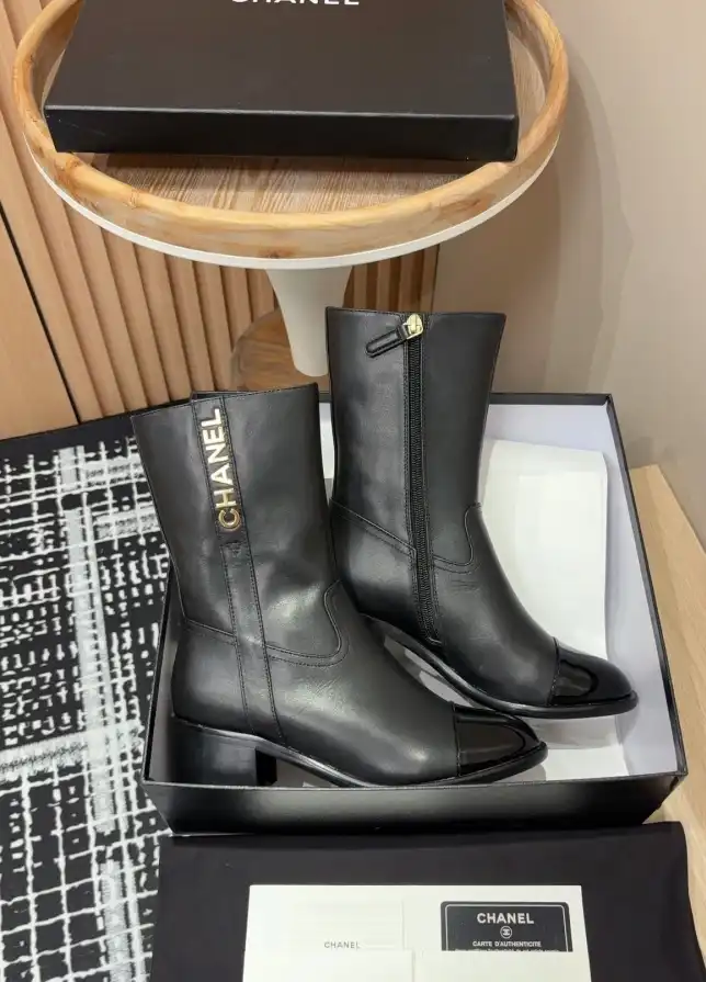 hype Chanel Boots