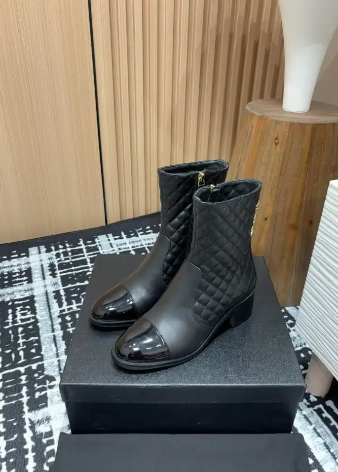 hype Chanel Boots