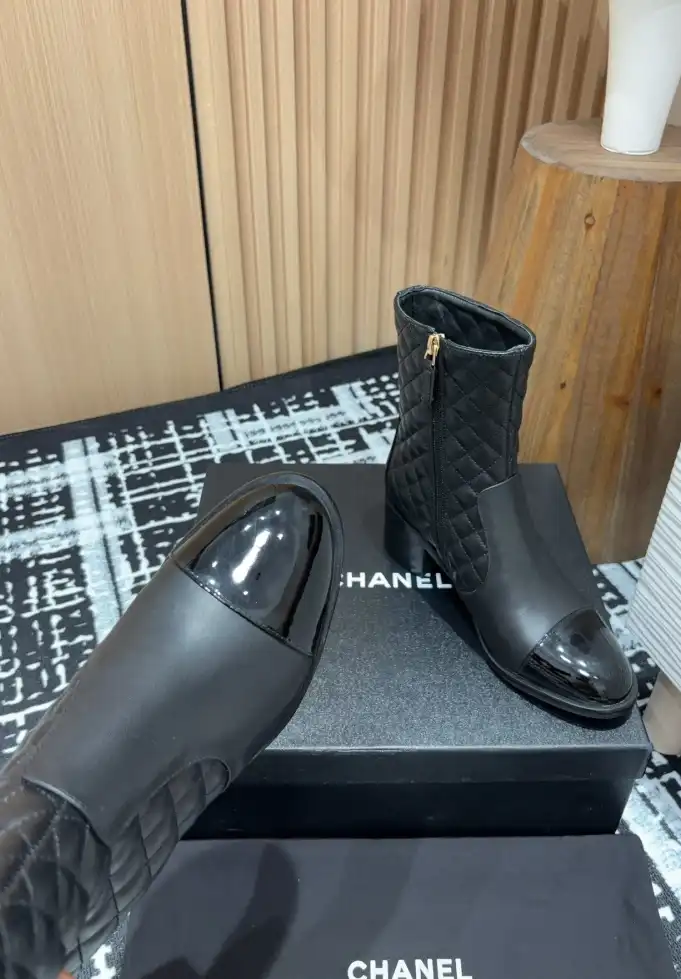 hype Chanel Boots