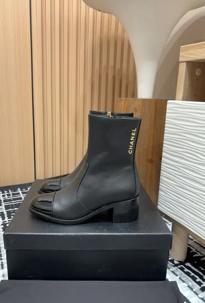 hype Chanel Boots