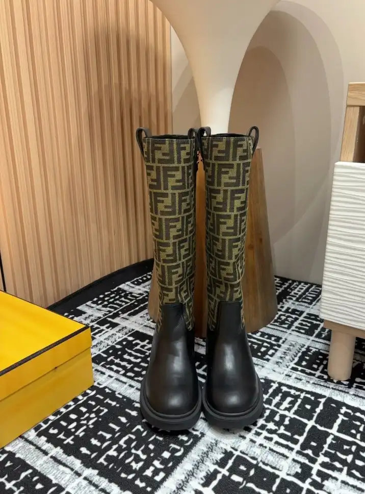 hype Fendi Boots