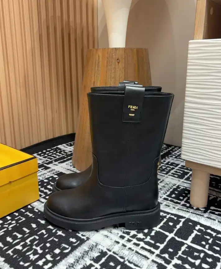 hype Fendi Boots