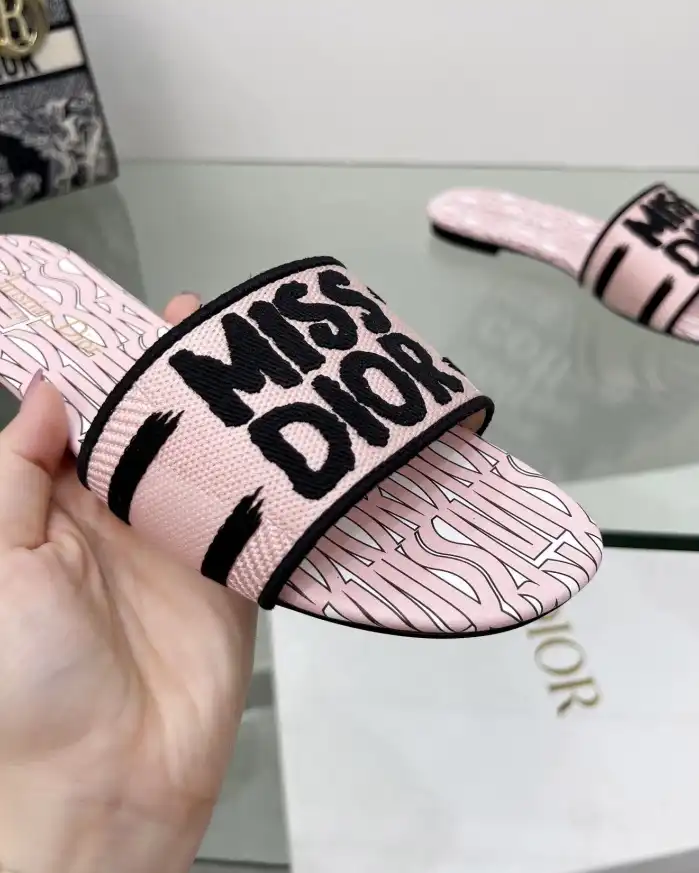 hype Christian Dior Slippers