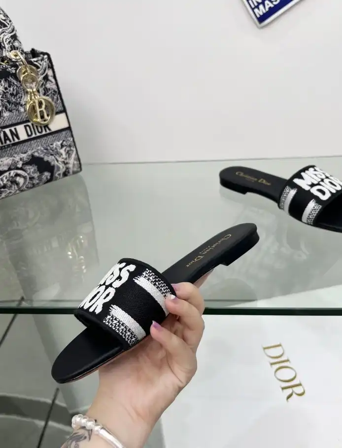 hype Christian Dior Slippers