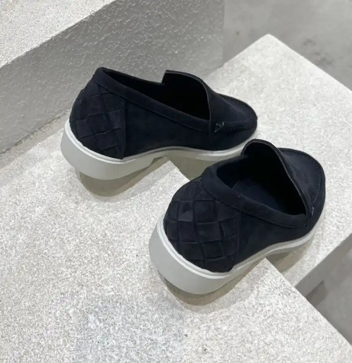 hype Bottega Veneta Leather Shoes