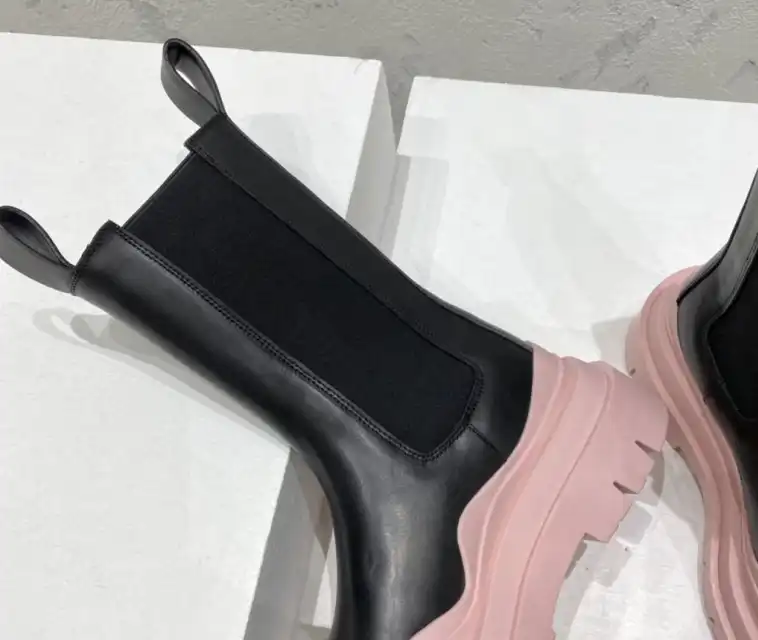 hype Bottega Veneta Boots