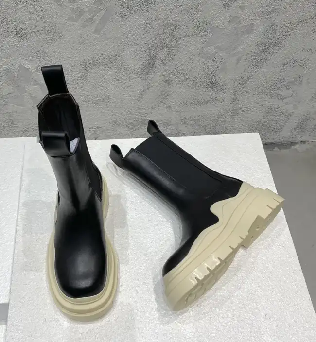 hype Bottega Veneta Boots