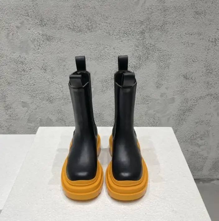 hype Bottega Veneta Boots