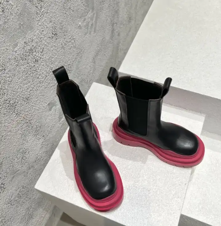 hype Bottega Veneta Boots