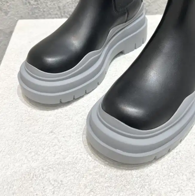 hype Bottega Veneta Boots