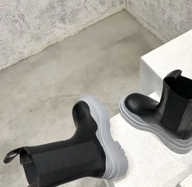 hype Bottega Veneta Boots