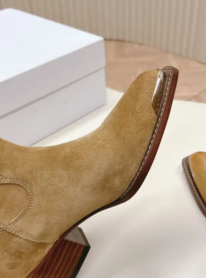 hype Celine Boots