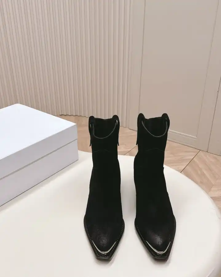 hype Celine Boots