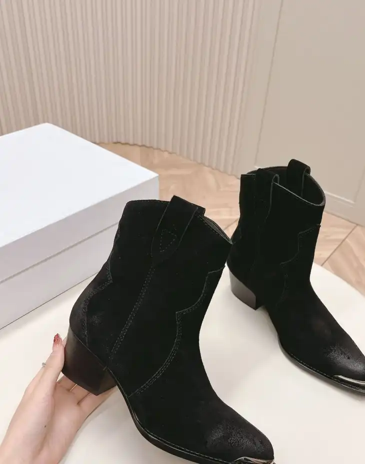 hype Celine Boots