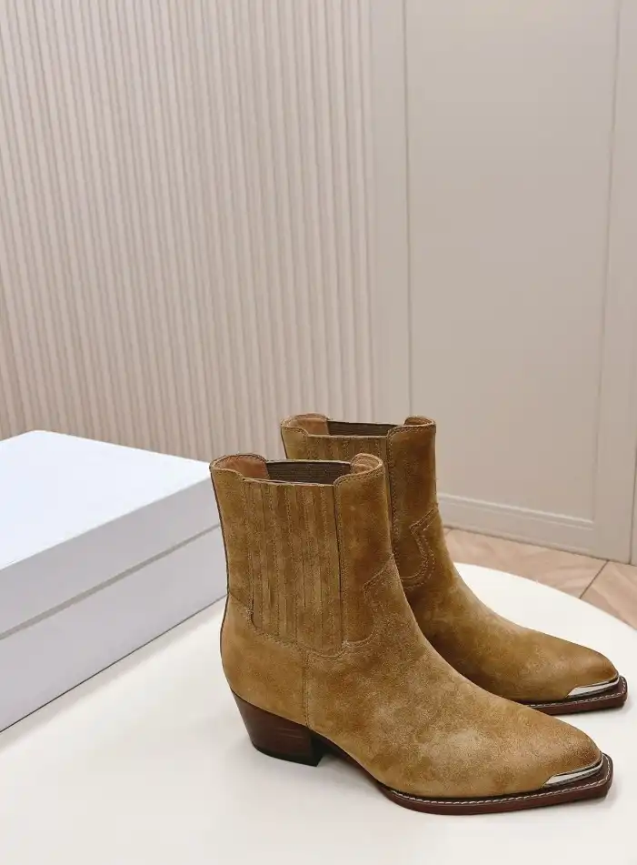 hype Celine Boots