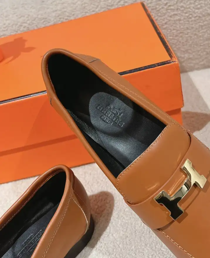 hype Hermes Leather Shoes