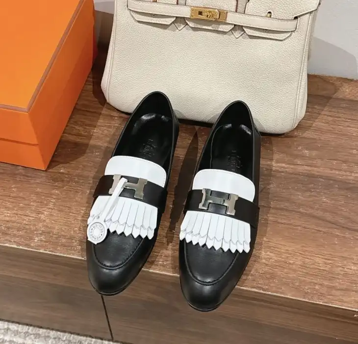 hype Hermes Leather Shoes