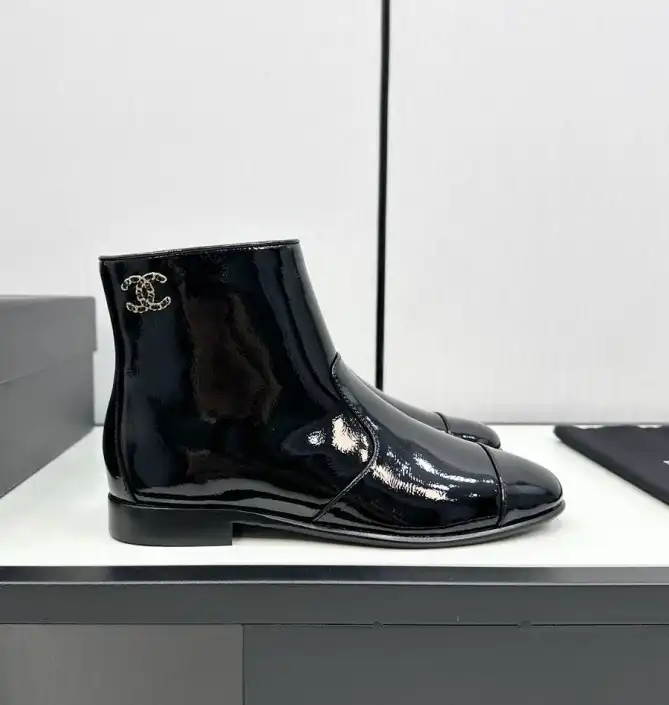 hype Chanel Boots