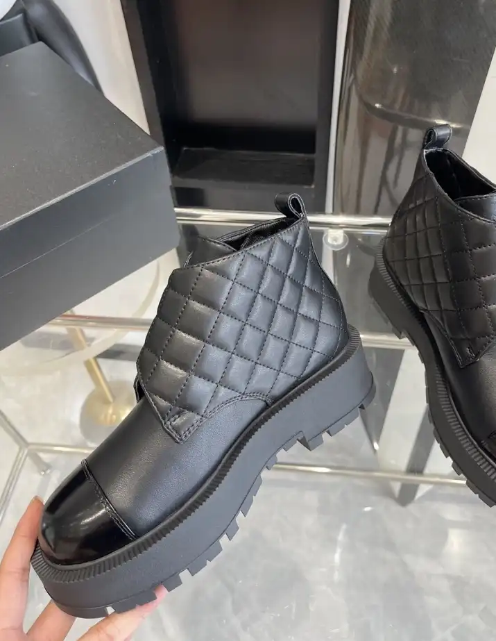 hype Chanel Casual Shoes