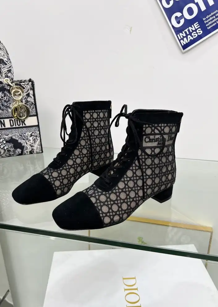 hype Christian Dior Boots