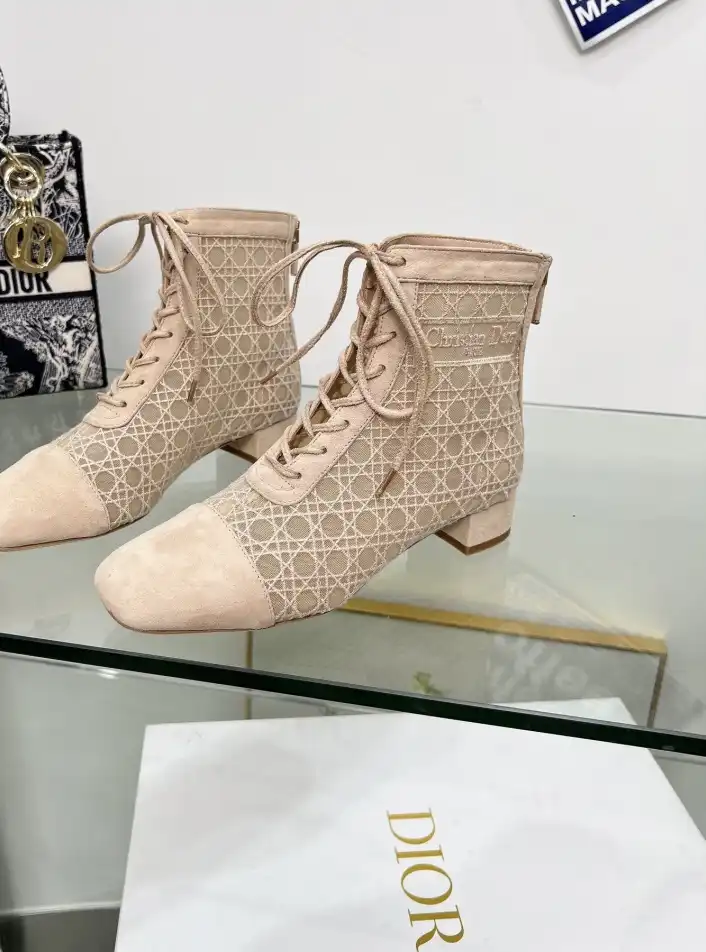 hype Christian Dior Boots