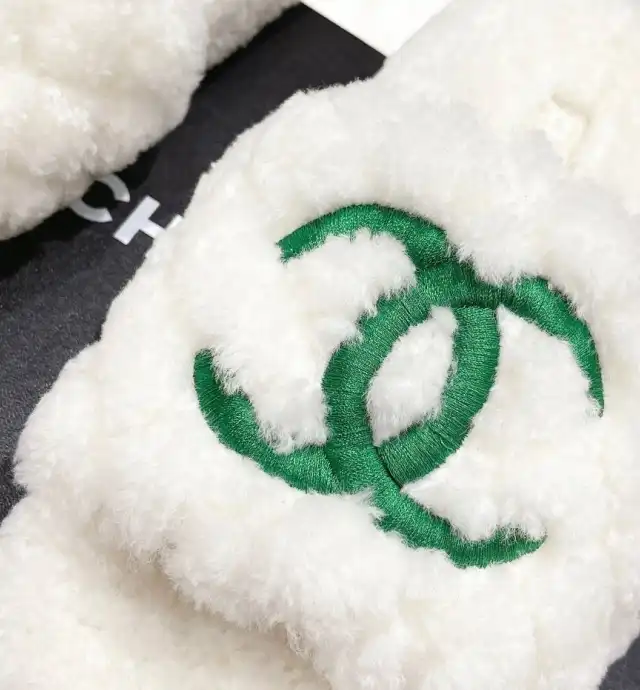 hype Chanel Slippers