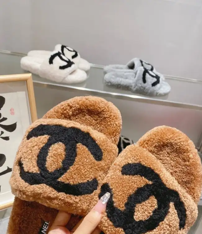 hype Chanel Slippers