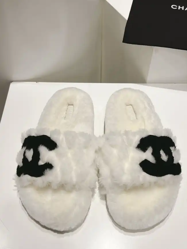 hype Chanel Slippers