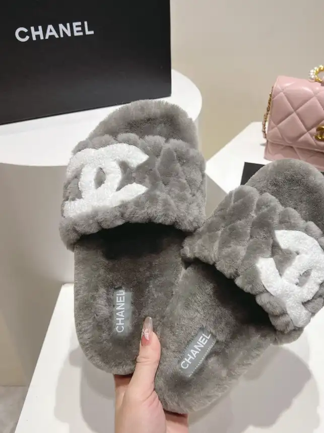 hype Chanel Slippers