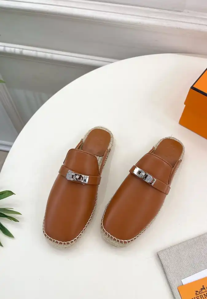 hype Hermes Slippers