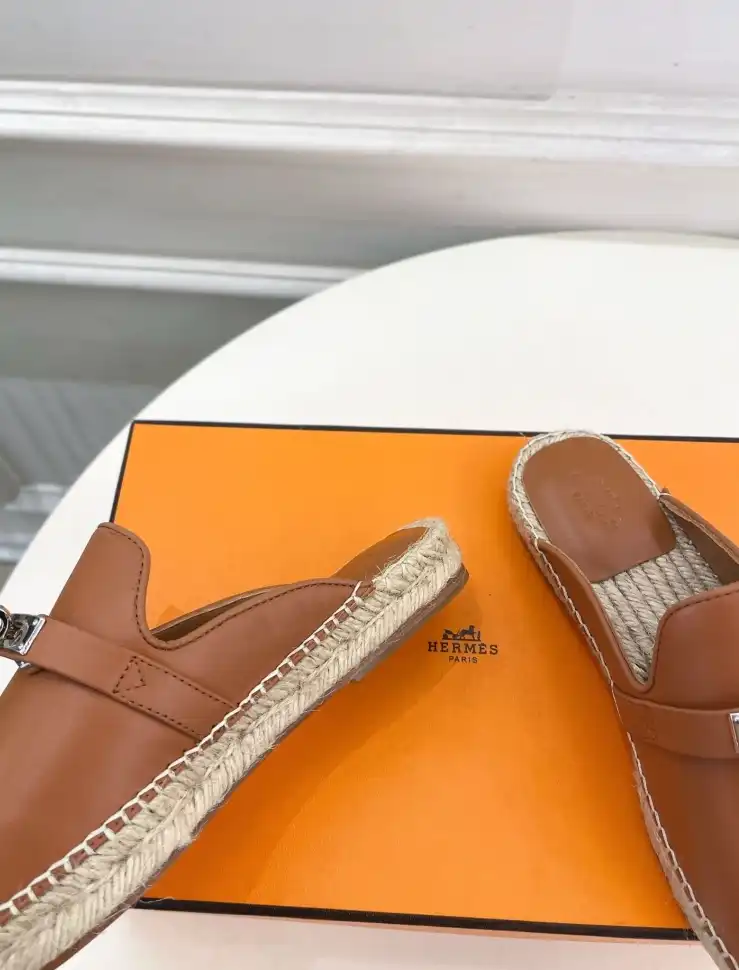 hype Hermes Slippers