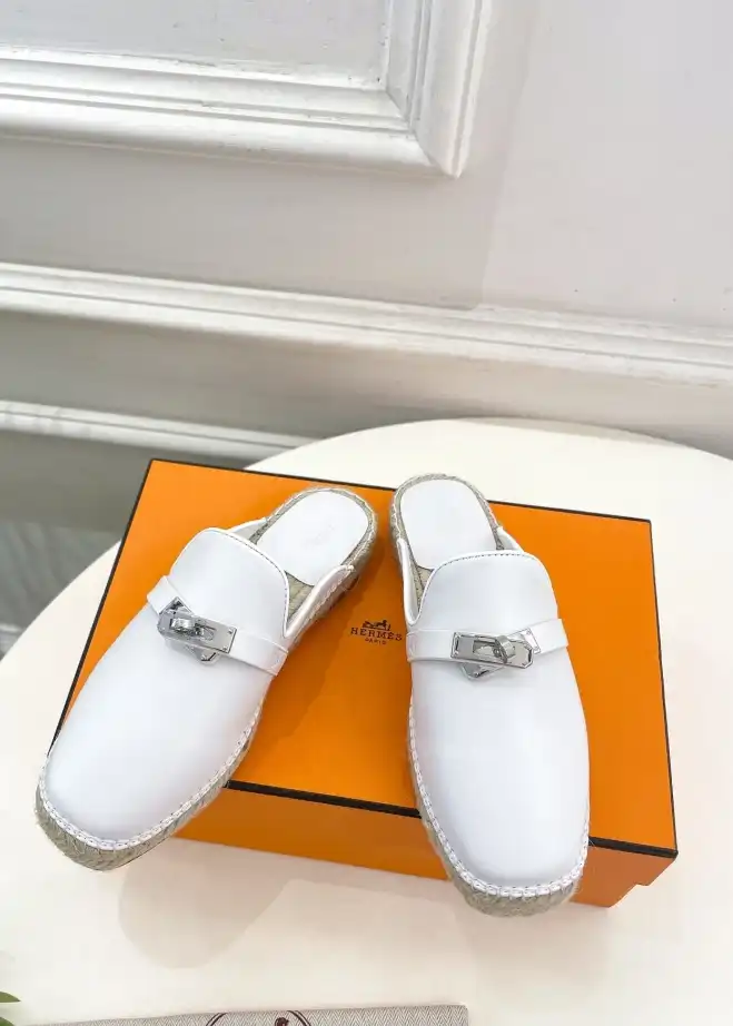 hype Hermes Slippers