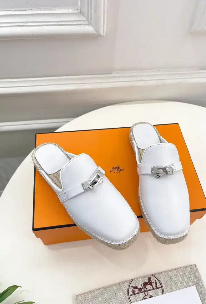 hype Hermes Slippers