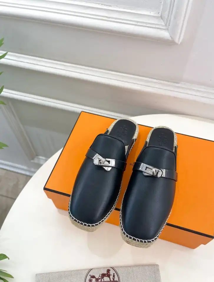 hype Hermes Slippers