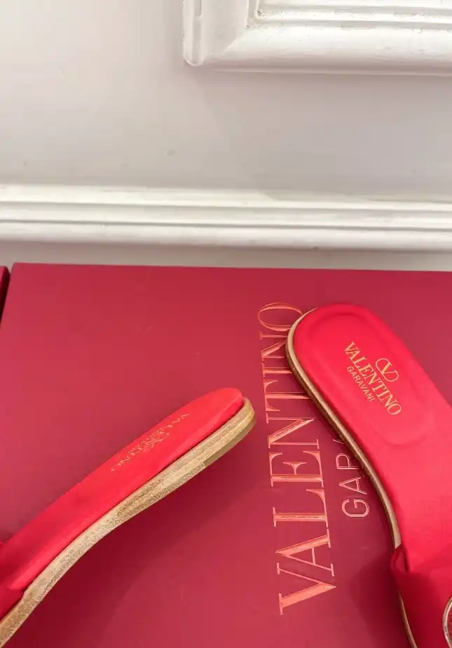 hype Valentino Slippers