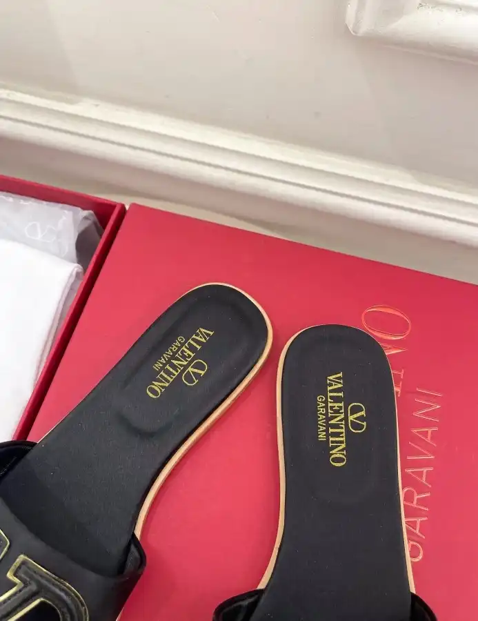 hype Valentino Slippers