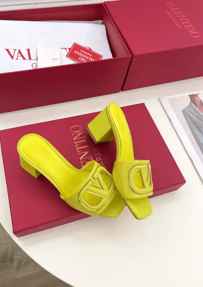 hype Valentino Slippers